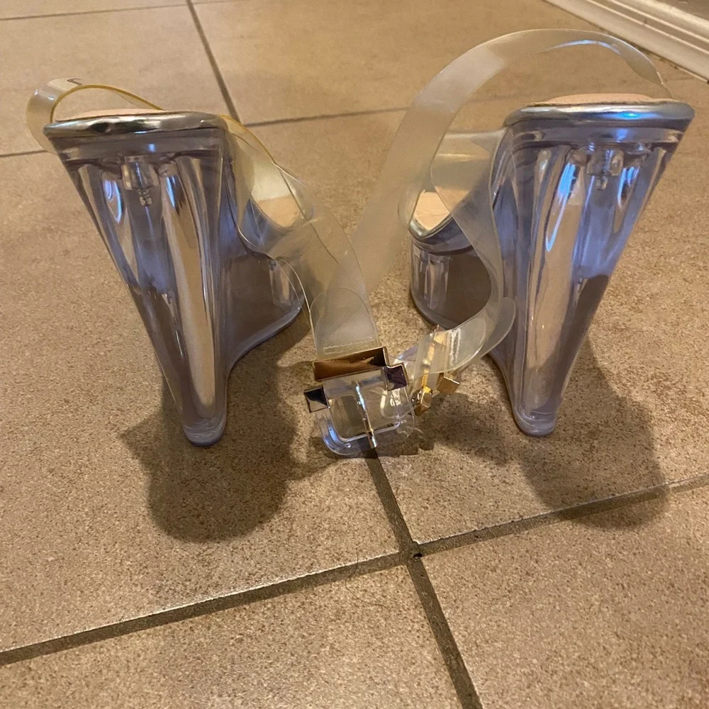 Fashion Nova Transparent and Silver Heels - Picture 5 of 6